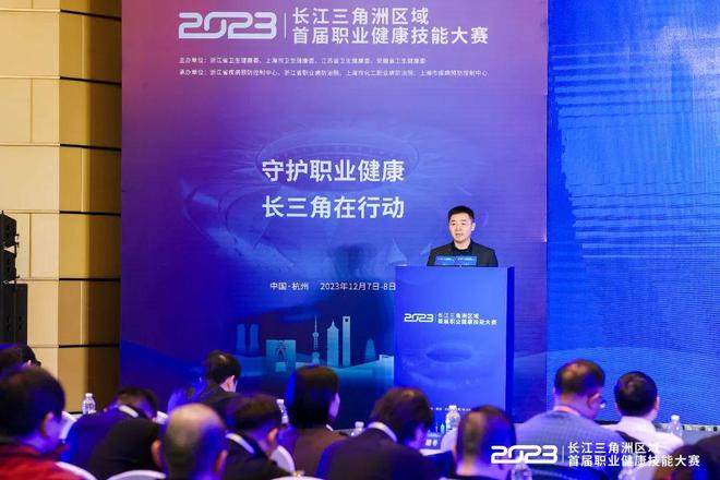 成为现代职 成为现代职