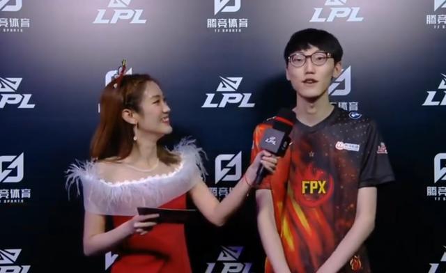 时谈到赛季 时谈到赛季